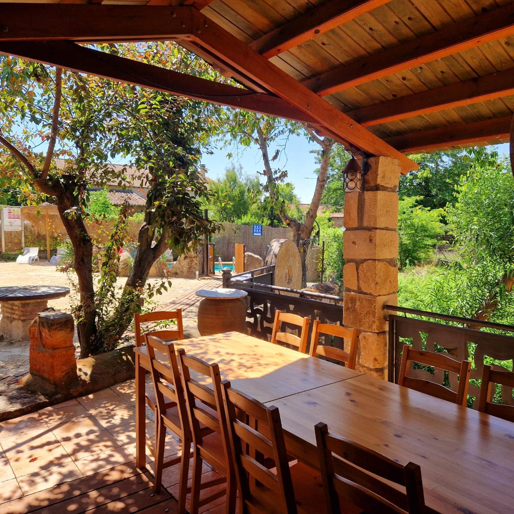 Complejo Oasis Beach Sobre El Rio Huerta  Exterior photo